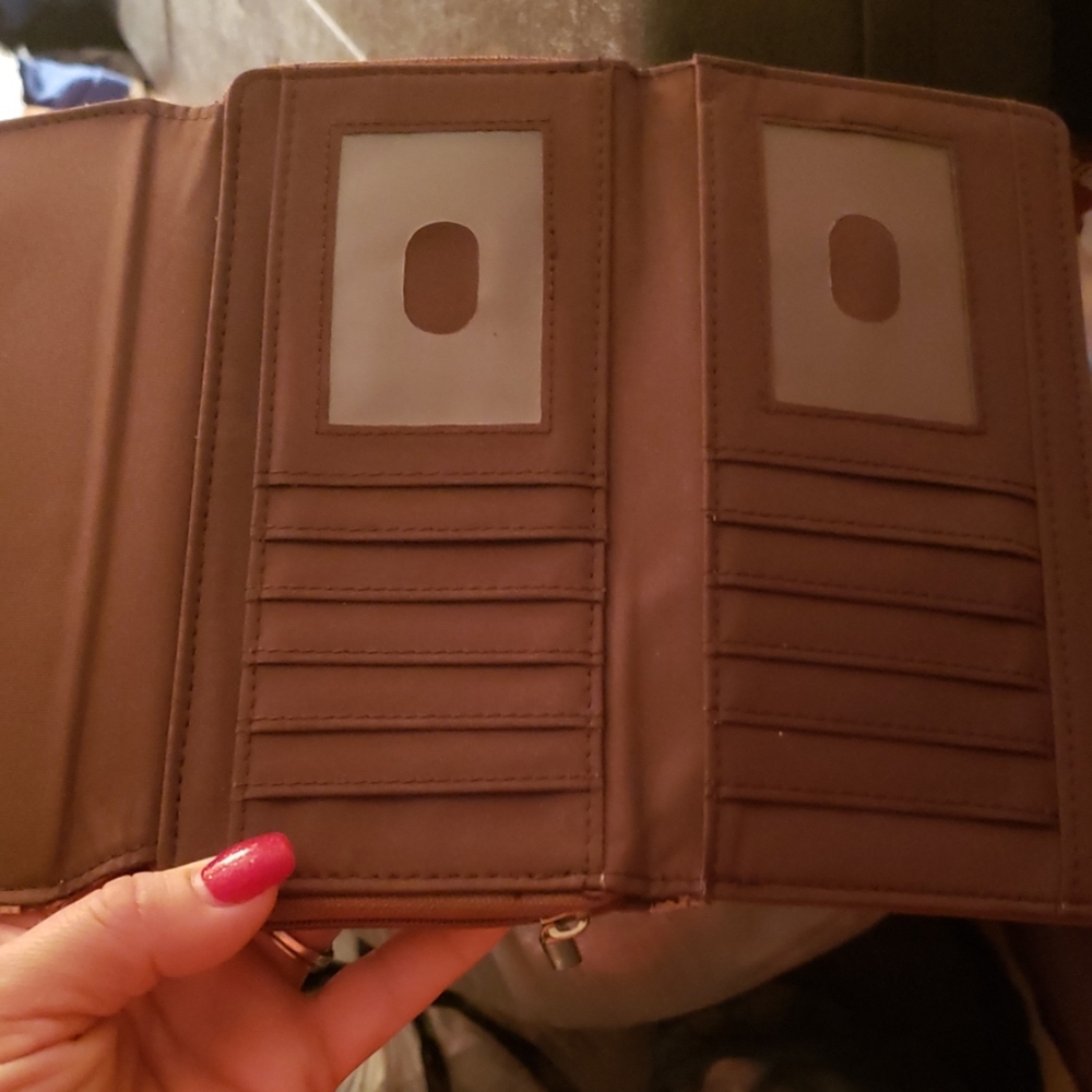 Wallet - Picture 2 of 3